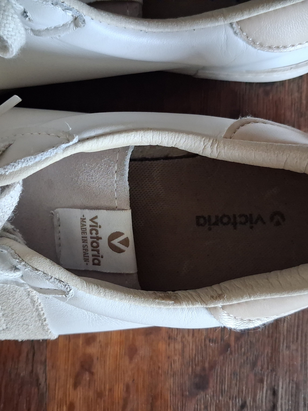 Victoria Berlin Leather Hielo White/Beige Sneakers; Size EU 40 US 9 - Picture 8 of 10